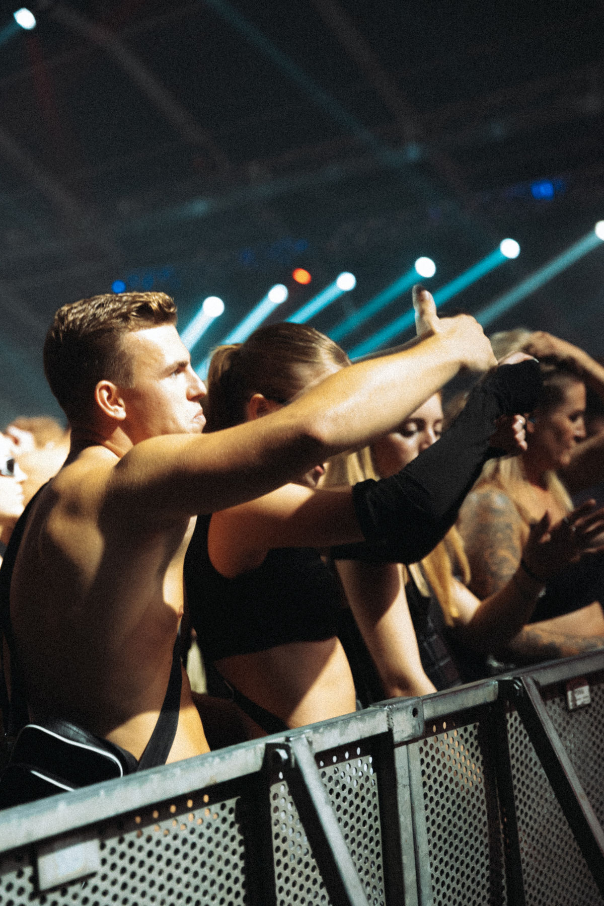 Loading... just a sec